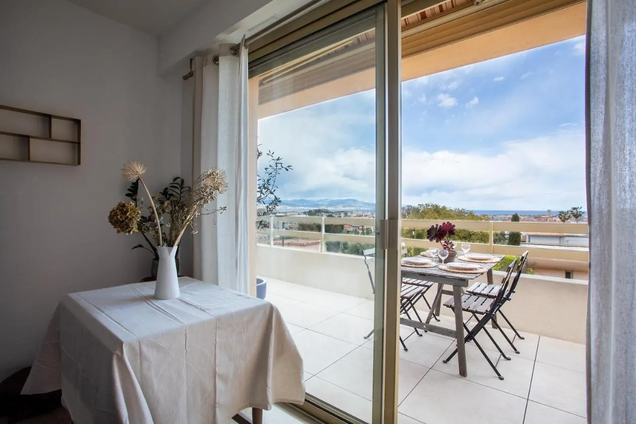 Vue Mer, Terrasse Et Parking Prive Αντίμπ